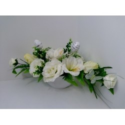 Biały stroik troik kompozycja kwiatowa na cmentarz /656