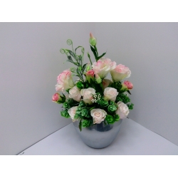Stroik dekoracja, kompozycja na stół, komodę dekoracja ślubna róże. Srebrna ceramiczna doniczka/615